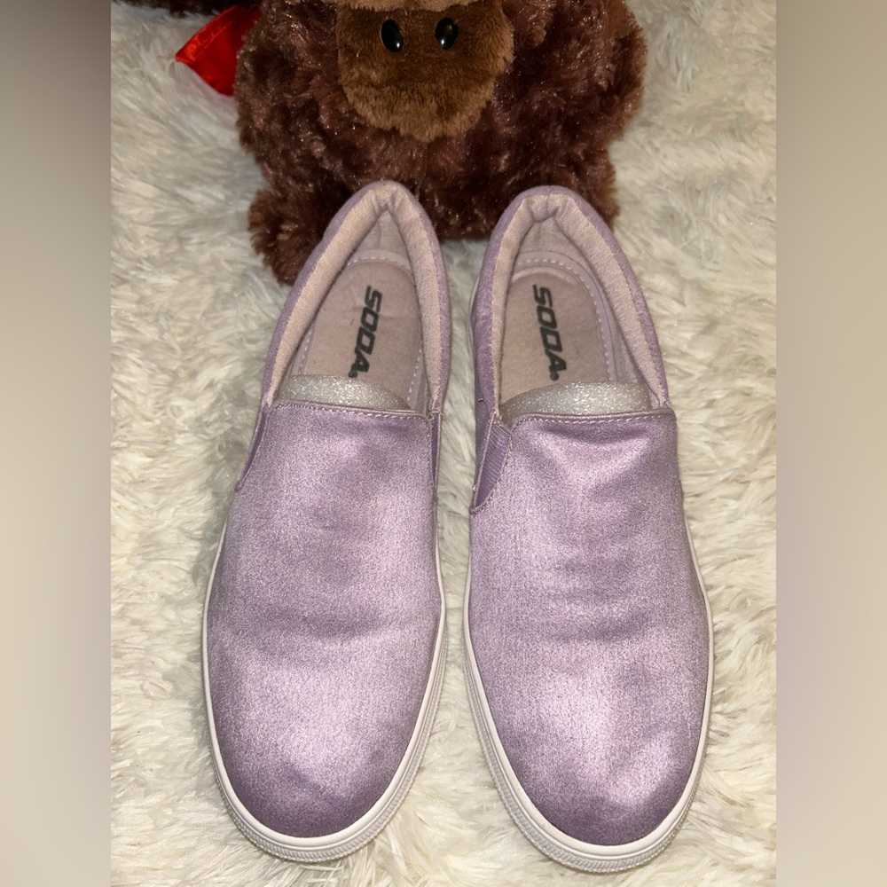 Soda Women's Slip-On Shoes - Purple